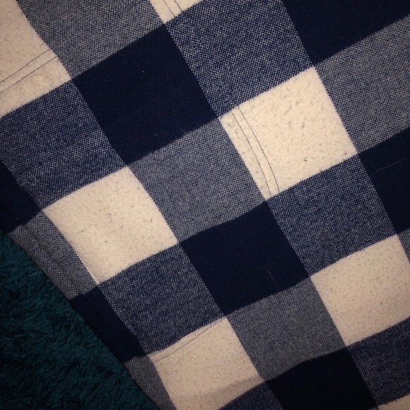 Vineyard vines pullover - Picture 3 of 3